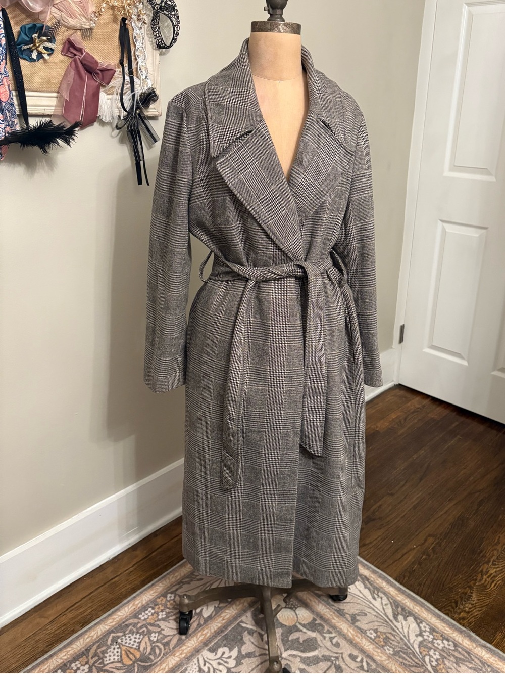 Banana Republic Factory Jackie Coat - Picture 13 of 13